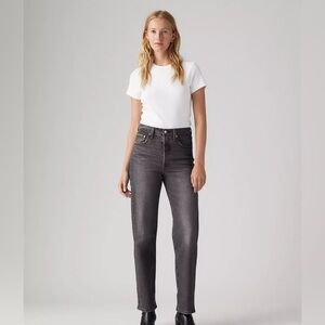 Levi’s Ribcage Straight Angle Women’s Black Size 26
